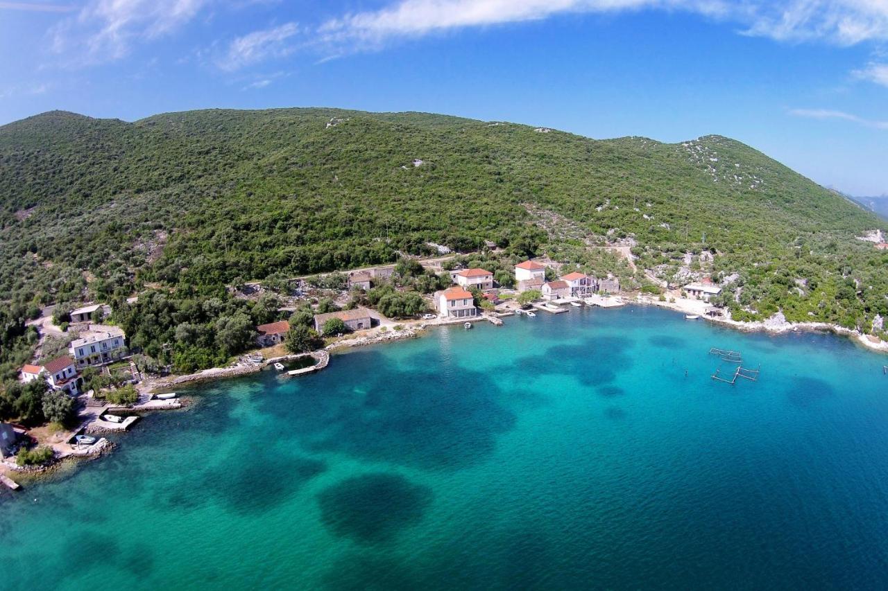 Apartments By The Sea Zuronja, Peljesac - 13202 Putniković Kültér fotó