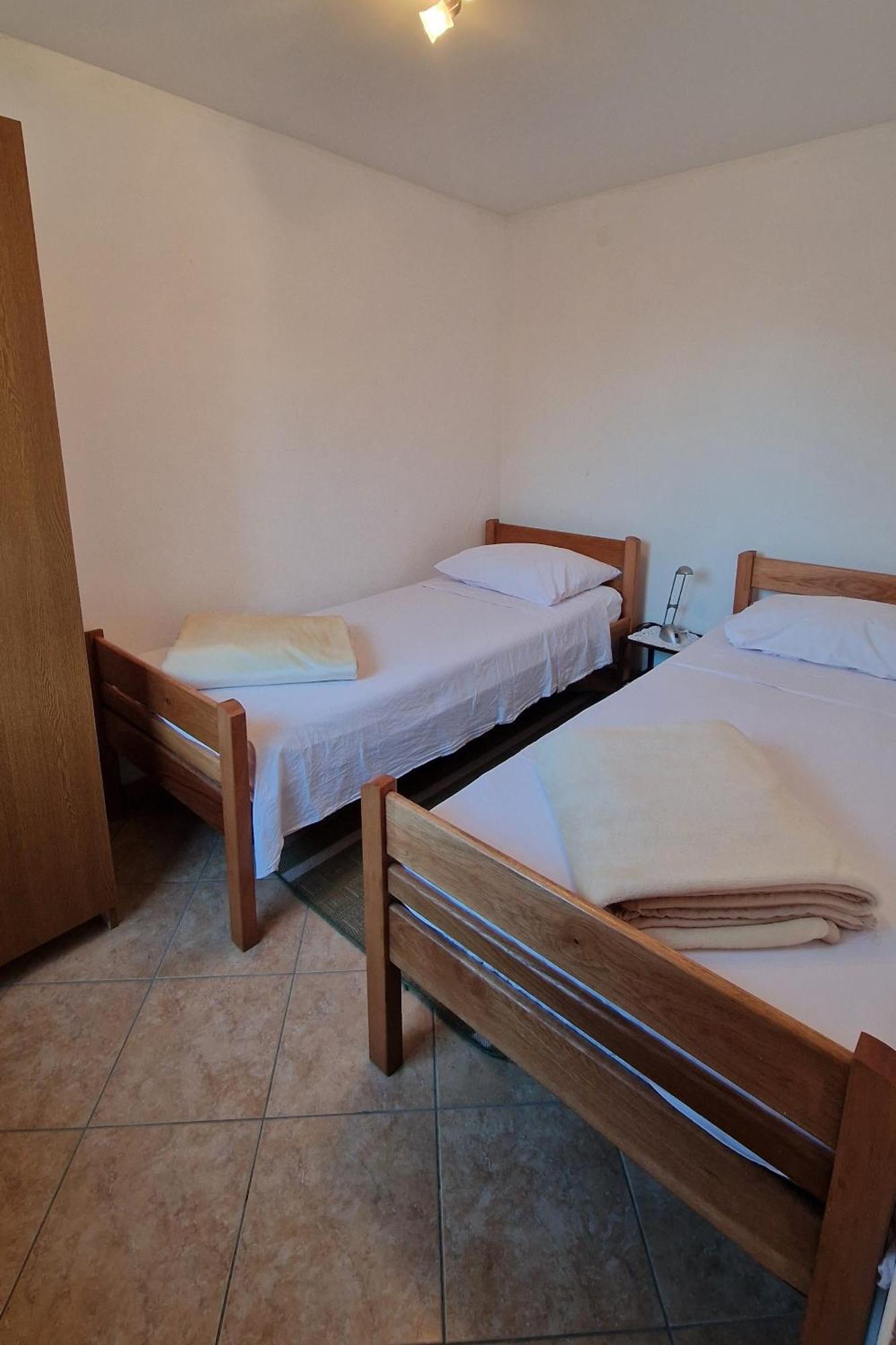 Apartments By The Sea Zuronja, Peljesac - 13202 Putniković Kültér fotó